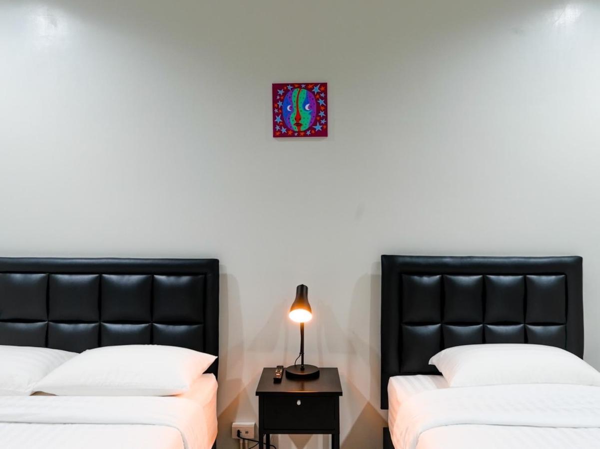 Suksomboon Residence Bangkok Luaran gambar