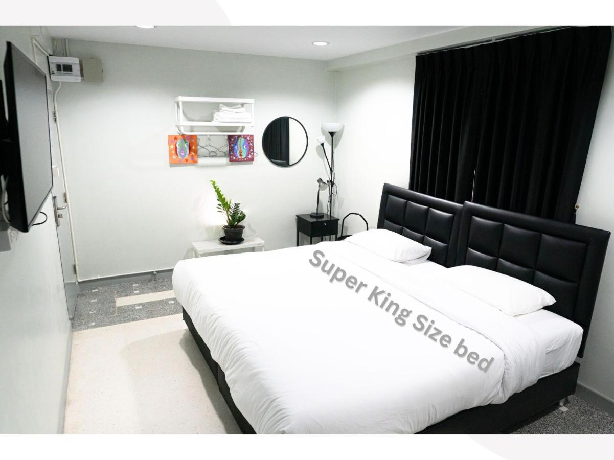 Suksomboon Residence Bangkok Luaran gambar